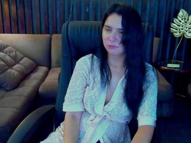 Livia-Shy live cam on BongaCams