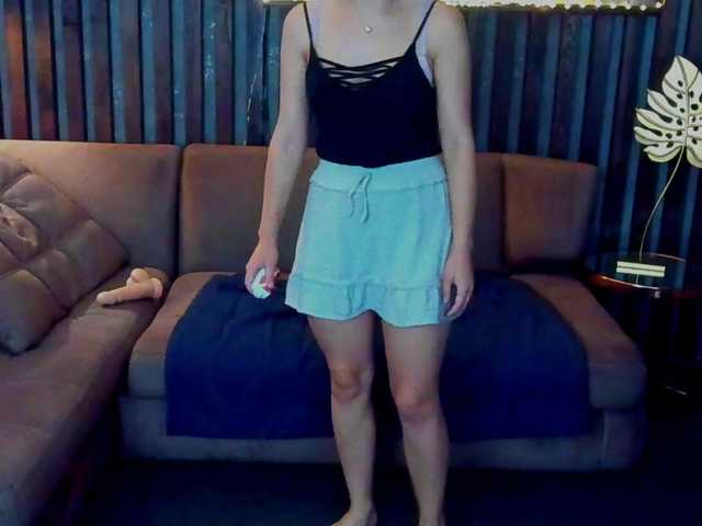 Livia-Shy live cam on BongaCams
