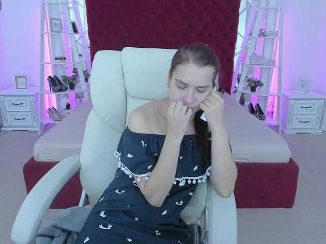 Livia-Shy live cam on BongaCams