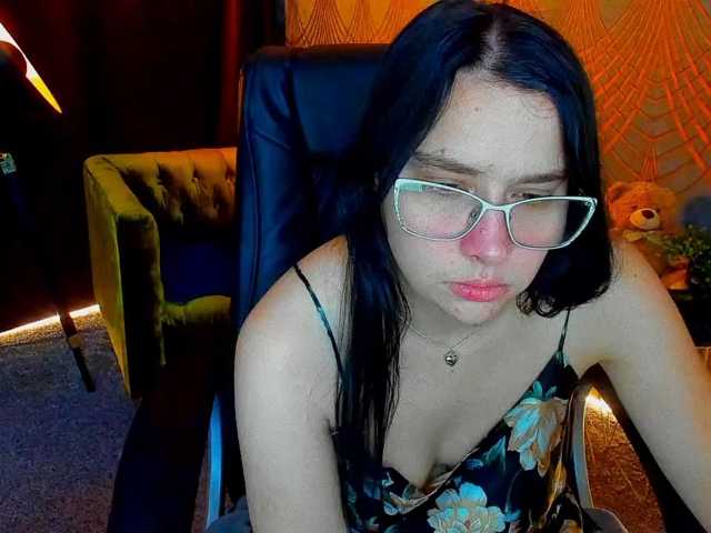 Livia-Shy live cam on BongaCams