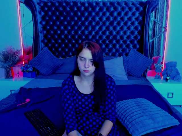 Livia-Shy live cam on BongaCams
