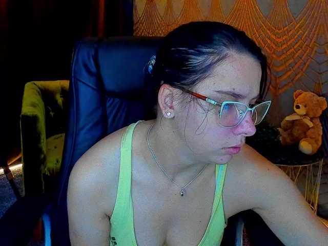 Livia-Shy