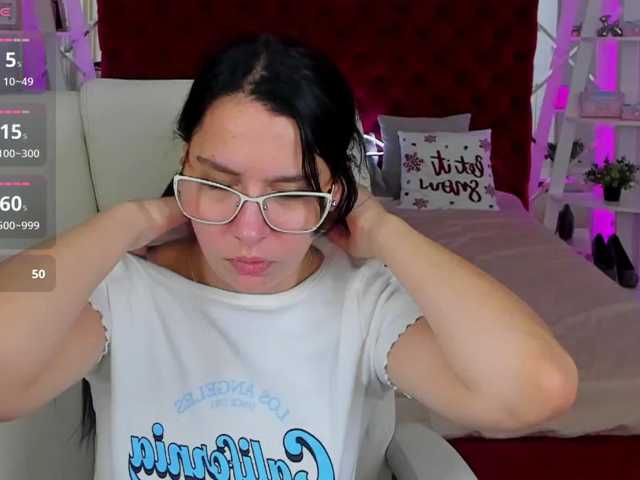 Livia-Shy live cam on BongaCams