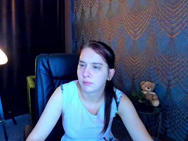 Livia-Shy live cam on BongaCams