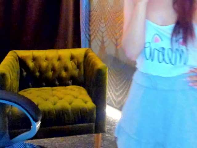Livia-Shy live cam on BongaCams