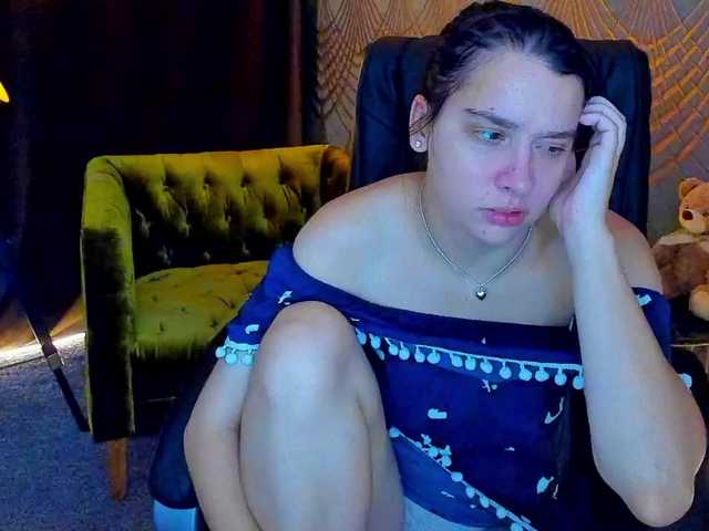 Livia-Shy