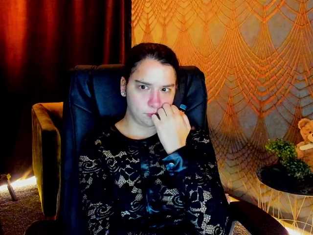 Livia-Shy
