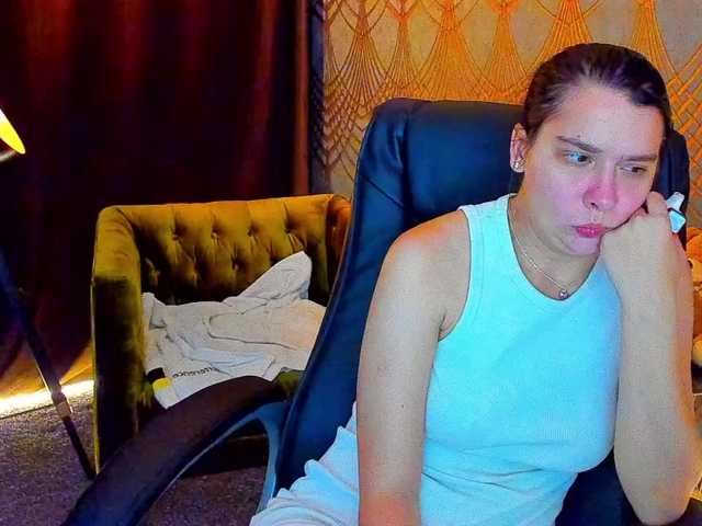 Livia-Shy