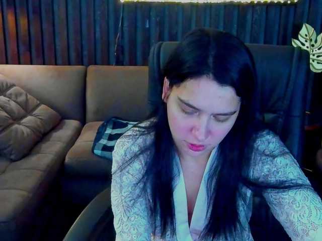 Livia-Shy live cam on BongaCams
