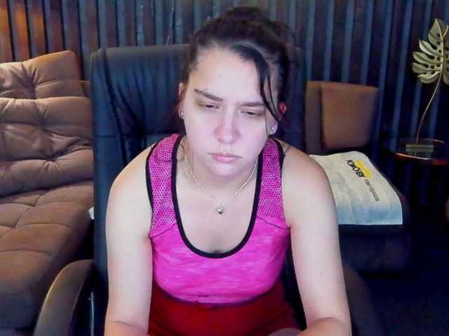 Livia-Shy live cam on BongaCams