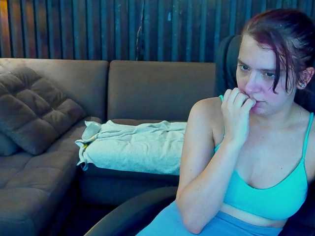 Livia-Shy live cam on BongaCams