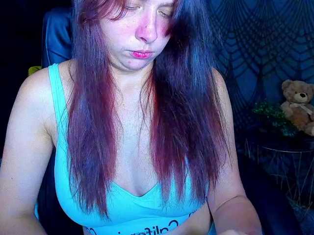 Livia-Shy live cam on BongaCams