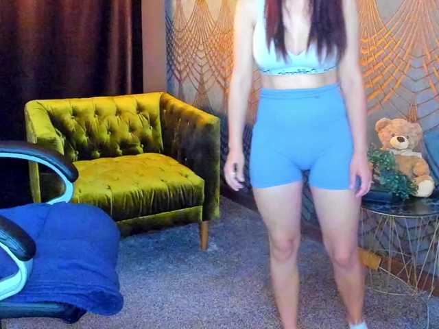 Livia-Shy