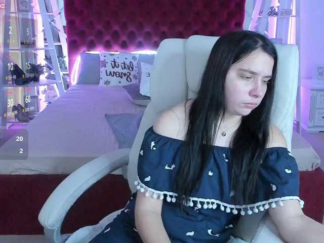 Livia-Shy live cam on BongaCams