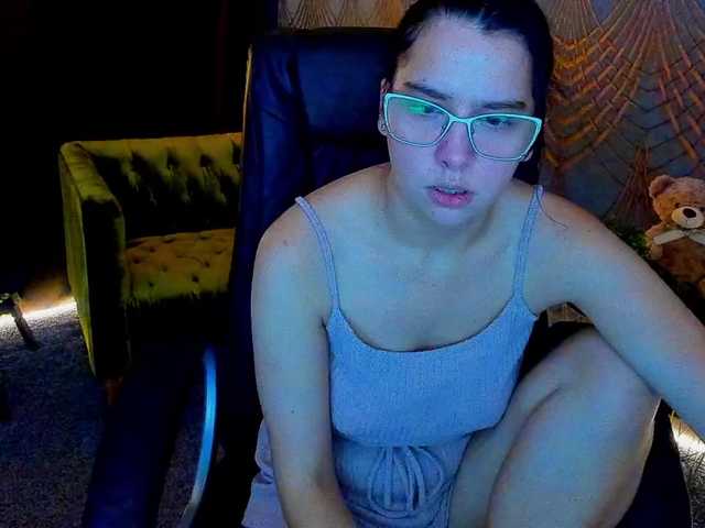 Livia-Shy