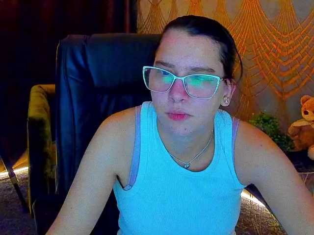Livia-Shy