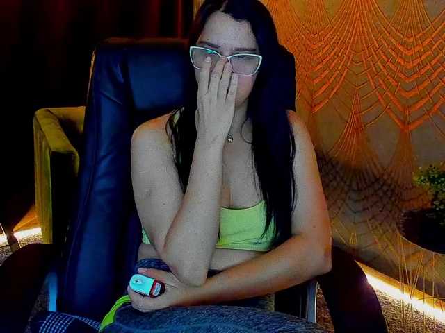 Livia-Shy live cam on BongaCams