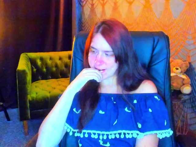 Livia-Shy live cam on BongaCams