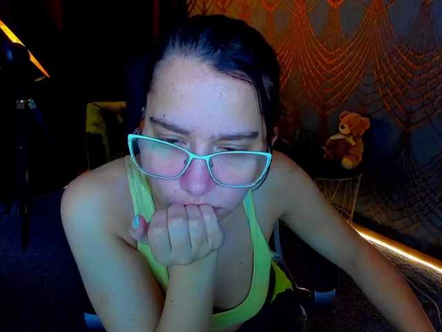 Livia-Shy