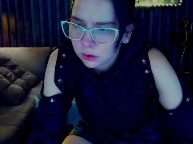 Livia-Shy