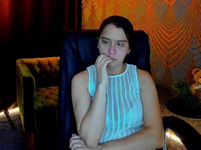 Livia-Shy live cam on BongaCams