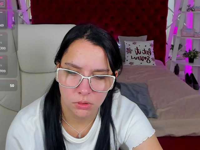 Livia-Shy live cam on BongaCams