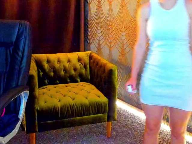 Livia-Shy