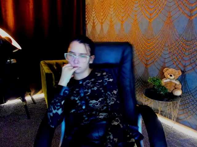 Livia-Shy