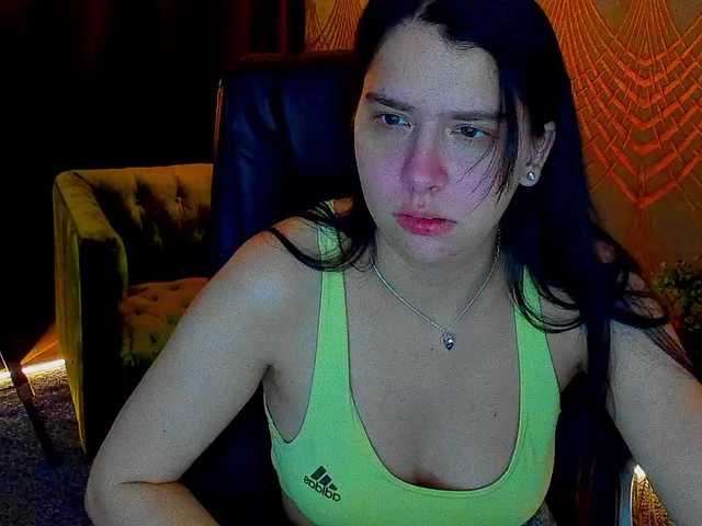 Livia-Shy live cam on BongaCams