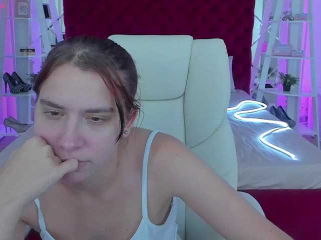 Livia-Shy live cam on BongaCams