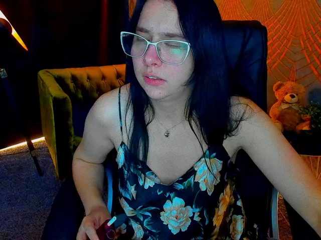 Livia-Shy live cam on BongaCams