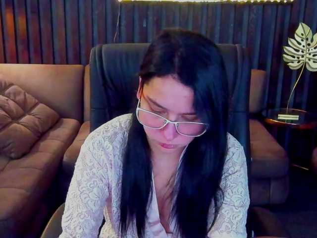 Livia-Shy live cam on BongaCams