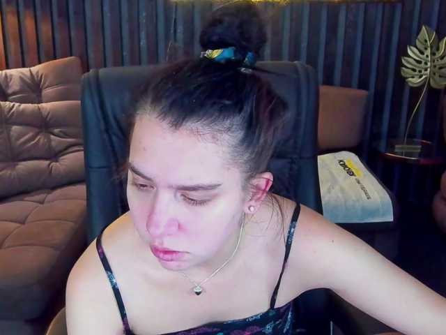 Livia-Shy live cam on BongaCams