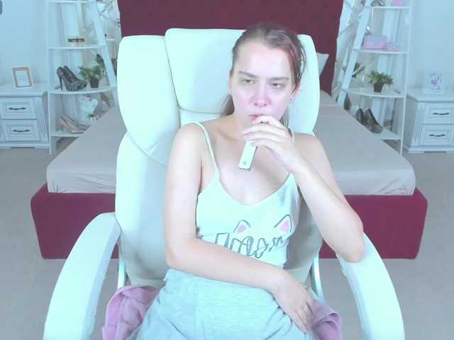 Livia-Shy