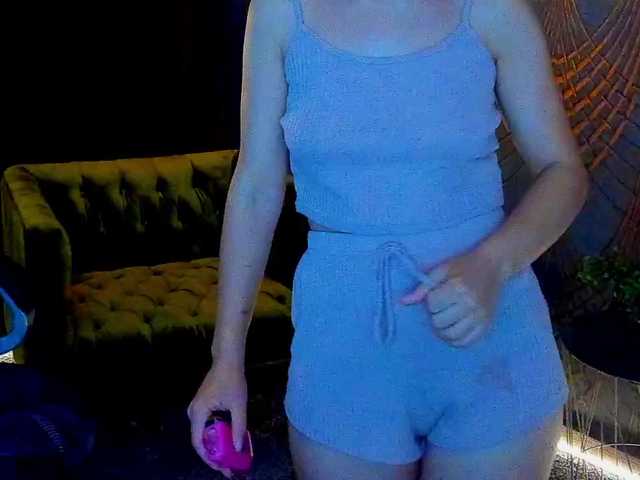 Livia-Shy