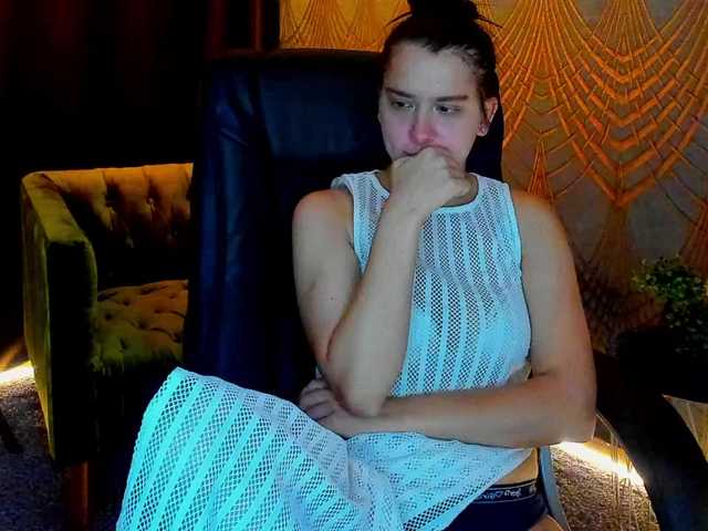 Livia-Shy live cam on BongaCams