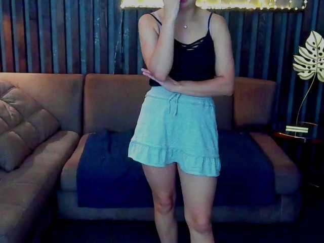 Livia-Shy live cam on BongaCams