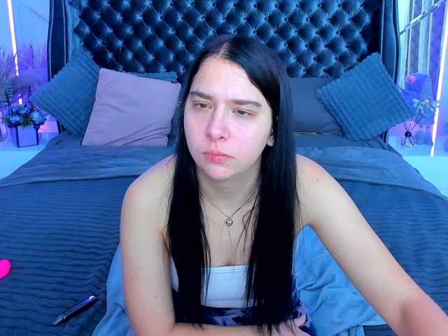 Livia-Shy live cam on BongaCams