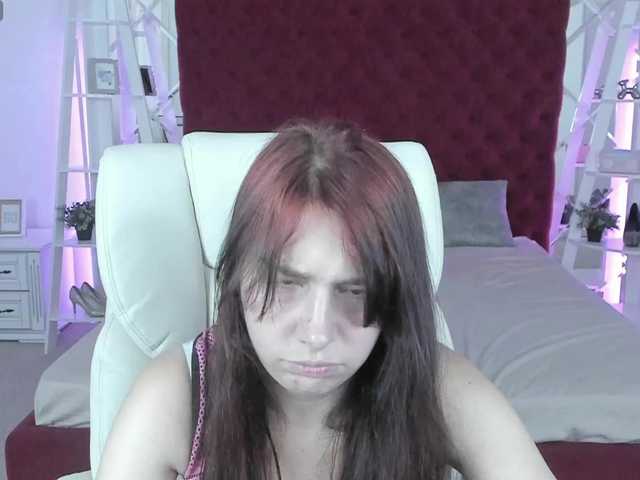 Livia-Shy live cam on BongaCams