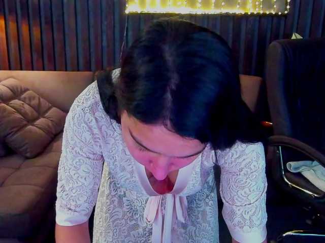 Livia-Shy live cam on BongaCams