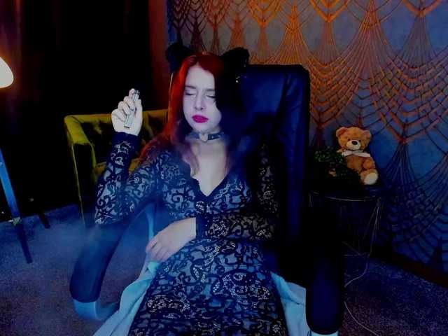 Livia-Shy live cam on BongaCams
