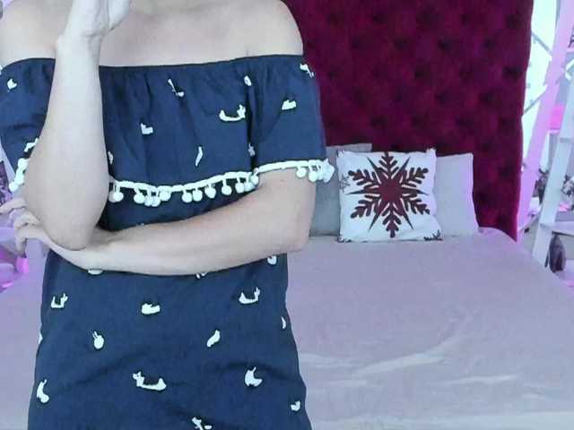 Livia-Shy live cam on BongaCams