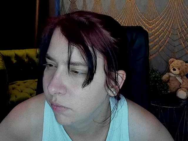Livia-Shy live cam on BongaCams