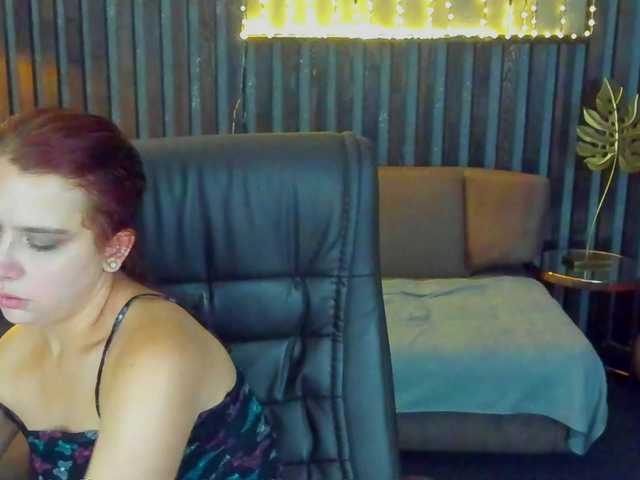 Livia-Shy live webcam show