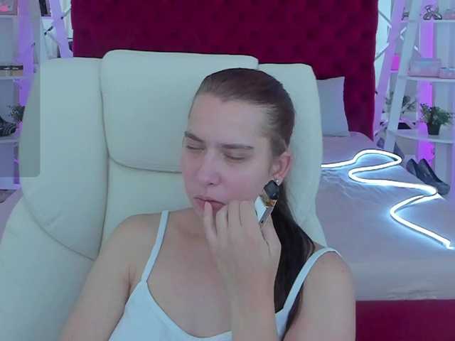 Livia-Shy