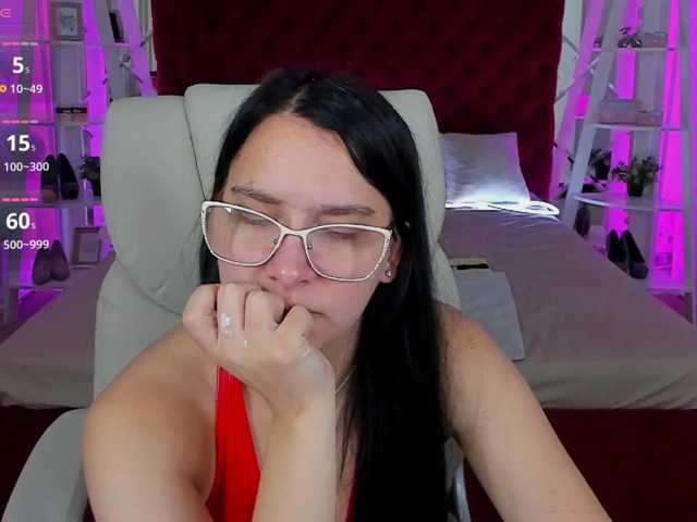 Livia-Shy live cam on BongaCams