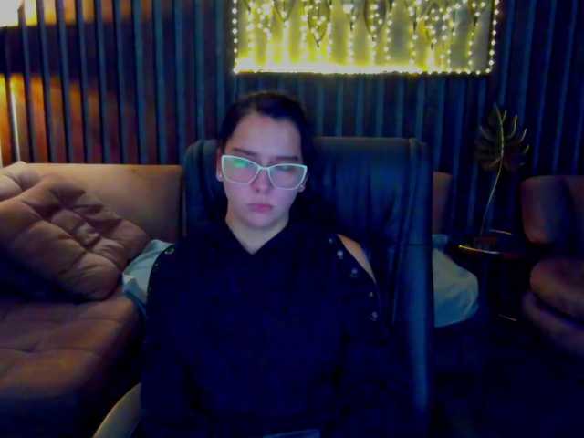 Livia-Shy