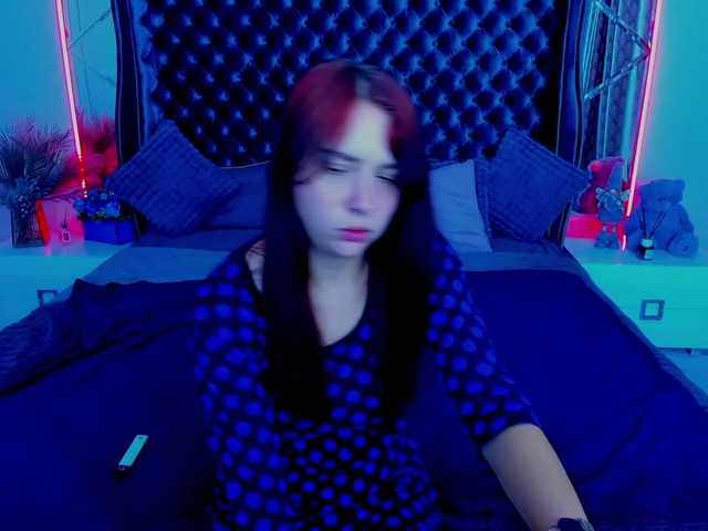 Livia-Shy live cam on BongaCams