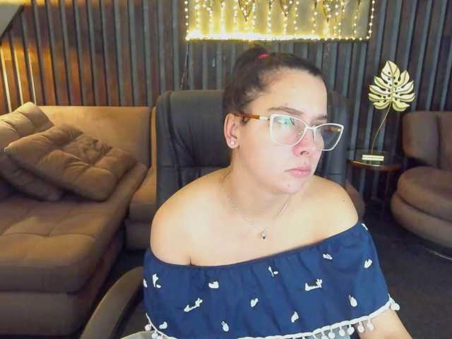 Livia-Shy live cam preview