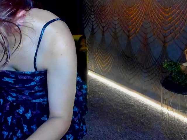 Livia-Shy live cam on BongaCams